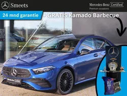 Blauw Gebruikt 2024 Mercedes A250 AMG line Sedan | € 45.945