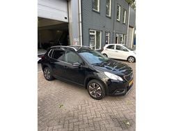 Zwart Gebruikt 2018 Peugeot 2008 SUV | € 6.999 (Goede deal)