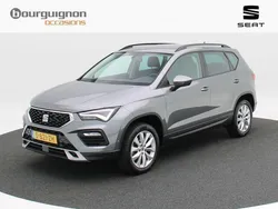 Grijs, metallic lak Gebruikt 2023 Seat Ateca Business SUV | € 31.500 (Eerlijke prijs)