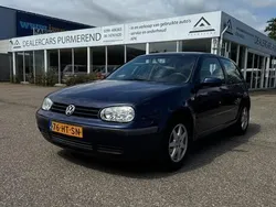 Blauw Gebruikt 2001 VW Golf IV Trendline Hatchback | € 2.450 (Eerlijke prijs)