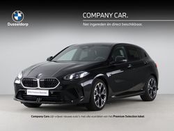 Zwart, metallic lak Gebruikt 2025 BMW 120 M Sport Hatchback | € 39.900 (Eerlijke prijs)