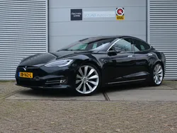 Zwart, metallic lak Gebruikt 2018 Tesla Model S Sedan | € 34.999 (Iets duurder)
