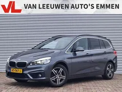 Grijs, metallic lak Gebruikt 2016 BMW 218 Gran Tourer Sport Line MPV | € 12.900 (Goede deal)