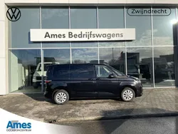 Zwart Gebruikt 2023 VW T7 Life Van | € 54.995