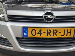 Gebruikt 2008 Opel Astra Elegance Sedan | € 2.300 (Goede deal)