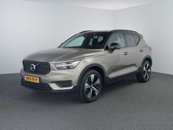 Bruin Gebruikt 2022 Volvo XC40 R-Design SUV | € 35.445 (Goede deal)