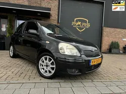 Zwart Gebruikt 2005 Toyota Yaris Sport Hatchback | € 1.500