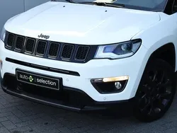 Wit Gebruikt 2021 Jeep Compass SUV | € 23.900 (Eerlijke prijs)