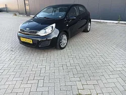 Zwart Gebruikt 2014 Kia Rio Hatchback | € 6.995 (Goede deal)