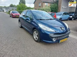 Blauw Gebruikt 2008 Peugeot 207 Hatchback | € 699 (Goede deal)
