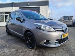 Grijs (metallic) Gebruikt 2014 Renault Grand Scénic III Bose Edition MPV | € 5.999 (Goede deal)