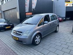 Grijs, metallic lak Gebruikt 2004 Opel Meriva Enjoy MPV | € 1.499 (Goede deal)