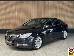 Zwart Gebruikt 2014 Opel Insignia Business Edition Hatchback | € 10.195 (Eerlijke prijs)