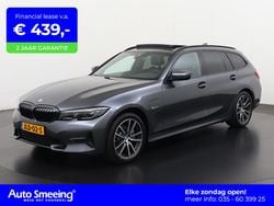 Grijs Gebruikt 2022 BMW 320e Sport Line Stationwagen | € 35.690 (Iets duurder)