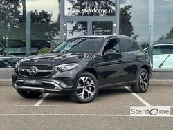 Grijs, metallic lak Gebruikt 2023 Mercedes GLC300 Avantgarde SUV | € 59.950 (Eerlijke prijs)