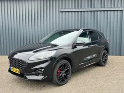 Zwart Gebruikt 2023 Ford Kuga ST-Line SUV | € 29.935 (Eerlijke prijs)