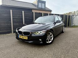 Zwart Gebruikt 2012 BMW 320 Executive Stationwagen | € 9.999 (Super prijs)