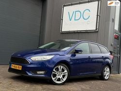 Blauw Gebruikt 2015 Ford Focus Titanium Stationwagen | € 8.500 (Goede deal)