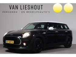 Zwart Gebruikt 2016 Mini Cooper Clubman Business Stationwagen | € 10.450 (Goede deal)