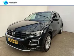 Zwart Gebruikt 2021 VW T-Roc Sport SUV | € 26.945 (Eerlijke prijs)