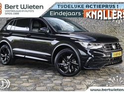 Zwart Gebruikt 2022 VW Tiguan R-line SUV | € 33.745 (Eerlijke prijs)