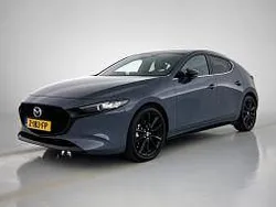 Grijs Gebruikt 2024 Mazda 3 Homura-Line Hatchback | € 32.445 (Iets duurder)