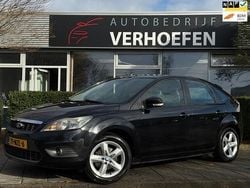 Zwart Gebruikt 2011 Ford Focus Hatchback | € 2.881 (Goede deal)