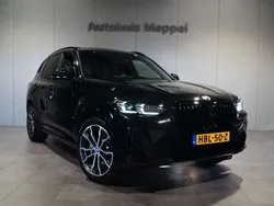 Zwart Gebruikt 2024 BMW X3 M Sport SUV | € 62.950 (Eerlijke prijs)