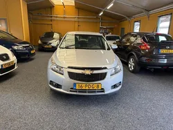 Grijs Gebruikt 2011 Chevrolet Cruze LS Sedan | € 4.499 (Eerlijke prijs)