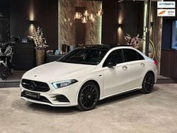 Wit Gebruikt 2020 Mercedes A250 AMG Sedan | € 28.500 (Eerlijke prijs)
