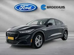 Zwart Gebruikt 2021 Ford Mustang Mach-E SUV | € 25.800 (Goede deal)