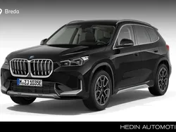 Zwart Nieuw 2025 BMW X1 xLine SUV | € 63.046 (Super prijs)