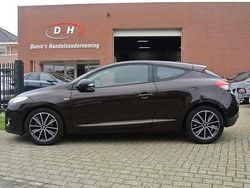 Bruin Gebruikt 2013 Renault Mégane Coupé Bose Edition Coupé | € 2.299
