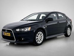 Zwart Gebruikt 2015 Mitsubishi Lancer Sportback Edition Hatchback | € 7.995 (Super prijs)