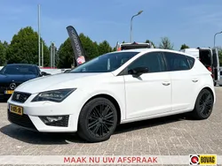 Wit Gebruikt 2016 Seat Leon CONNECT Hatchback | € 14.985 (Eerlijke prijs)