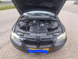 Zwart Gebruikt 2010 BMW 318 Sedan | € 7.100 (Duur)