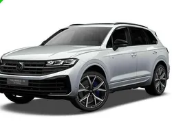 Zilver, metallic lak Gebruikt 2024 VW Touareg R SUV | € 83.900 (Eerlijke prijs)