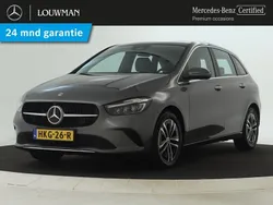Grijs Gebruikt 2023 Mercedes B250 AMG line MPV | € 38.945 (Eerlijke prijs)