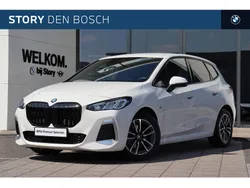 Wit Gebruikt 2024 BMW 218 M Sport Stationwagen | € 39.950