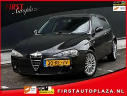 Zwart Gebruikt 2005 Alfa Romeo 147 Distinctive Hatchback | € 2.499 (Duur)