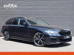 Zwart Gebruikt 2022 BMW 530 Executive Stationwagen | € 47.445 (Duur)