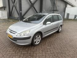 Grijs Gebruikt 2003 Peugeot 307 Stationwagen | € 1.295 (Eerlijke prijs)
