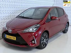 Rood Gebruikt 2019 Toyota Yaris Edition Hatchback | € 13.999 (Eerlijke prijs)