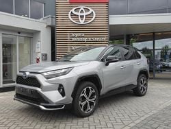 Grijs Gebruikt 2024 Toyota RAV4 Hybrid SUV | € 47.400 (Goede deal)