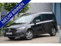 Zwart Gebruikt 2023 Mercedes Citan 113 Van | € 22.950