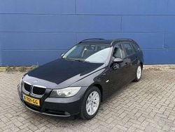 Zwart Gebruikt 2008 BMW 320 Stationwagen | € 2.999 (Eerlijke prijs)