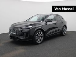 Grijs Gebruikt 2025 Audi Q6 e-tron Sport SUV | € 83.900 (Iets duurder)