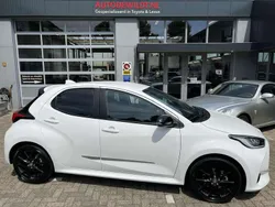 Wit Gebruikt 2022 Toyota Yaris Executive Hatchback | € 24.950 (Eerlijke prijs)
