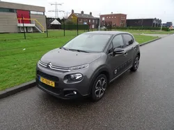 Grijs, metallic lak Gebruikt 2019 Citroën C3 Feel Hatchback | € 8.895 (Eerlijke prijs)