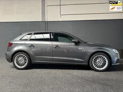 Grijs Gebruikt 2018 Audi A3 Sportback S-Line Hatchback | € 16.950 (Super prijs)